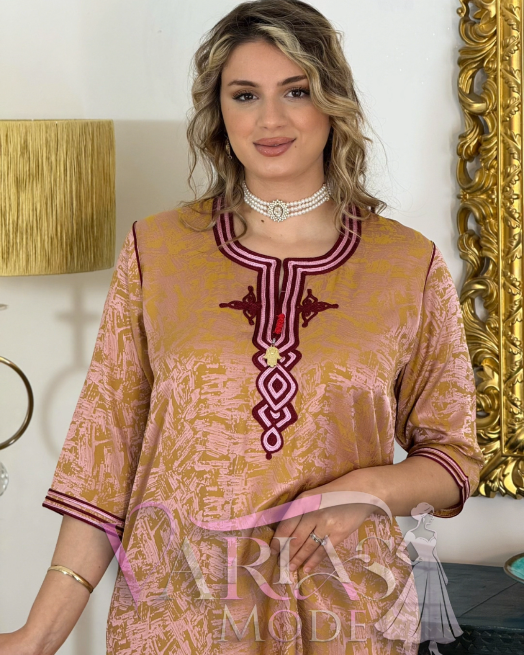 جبة  "أريج" بلمسة مغربية أصيلة – إطلالة العيد الاستثنائية