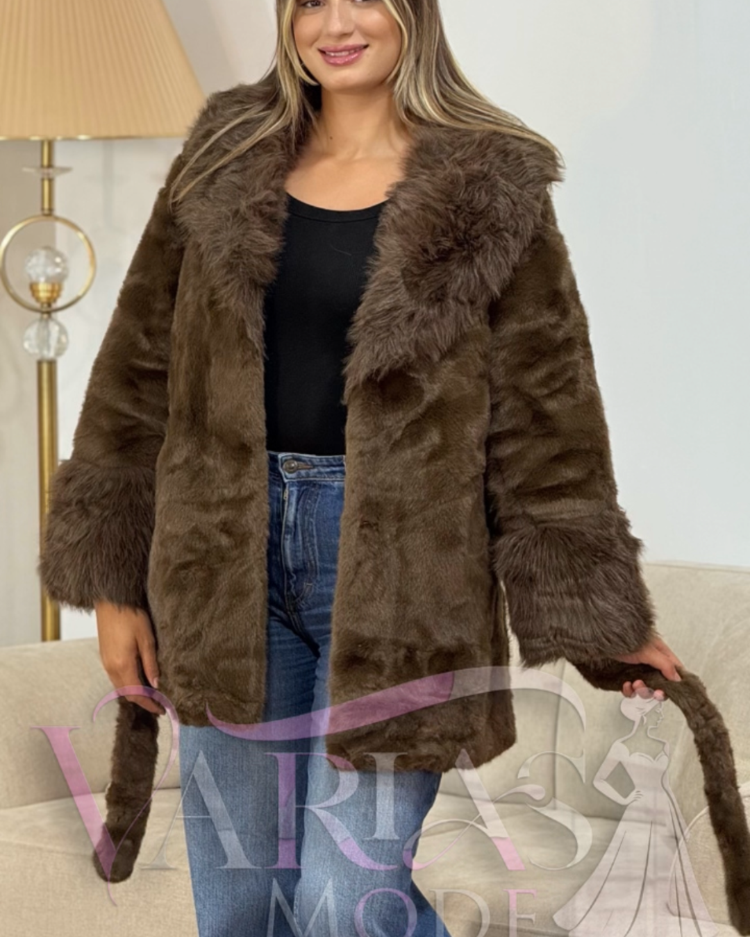 Manteau en Fourrure Ceinturé