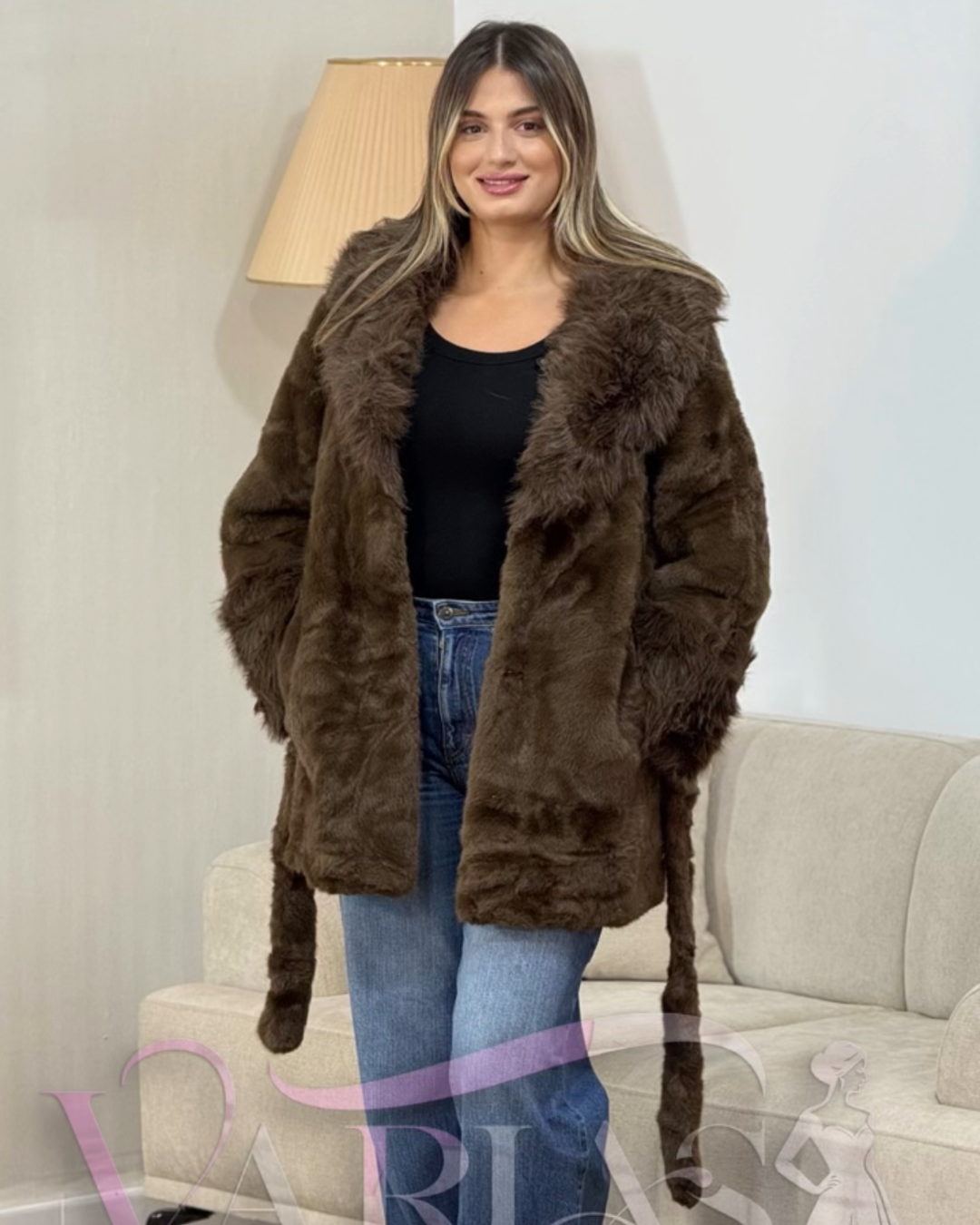 Manteau en Fourrure Ceinturé